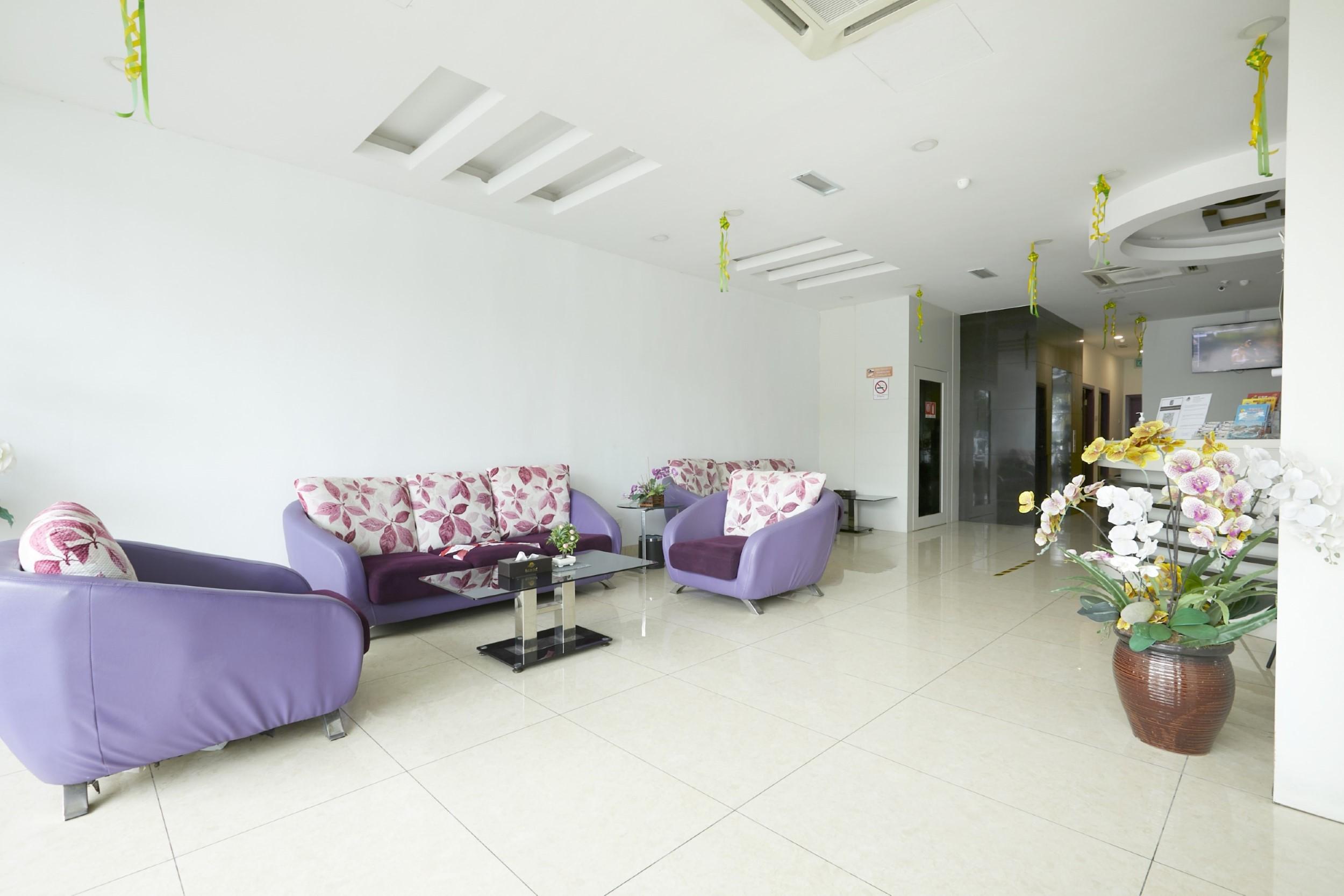 East Sun Hotel 3*